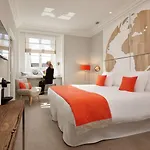 Clarance Hotel