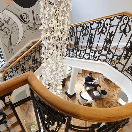 Otel Clarance Lille