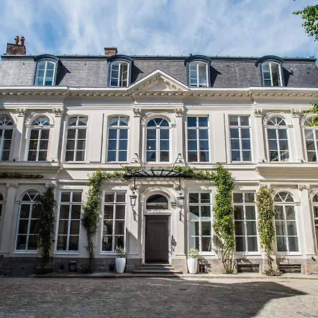 Clarance Otel 5*