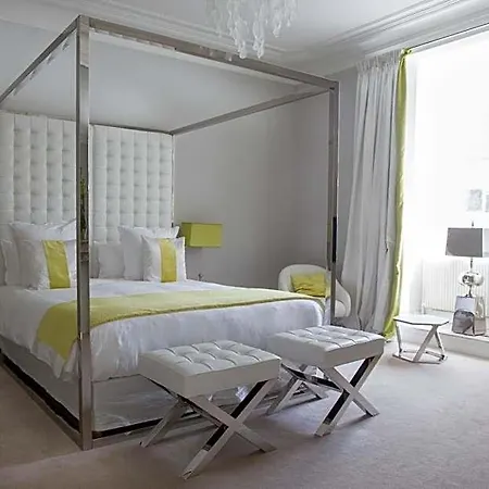 Clarance 5* Lille