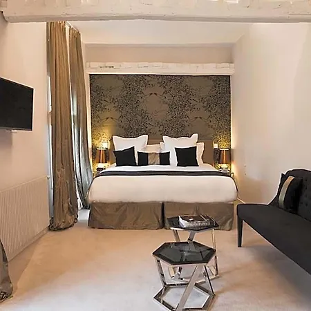 Clarance 5* Lille