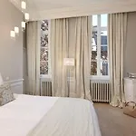 克拉伦斯里尔酒店 酒店